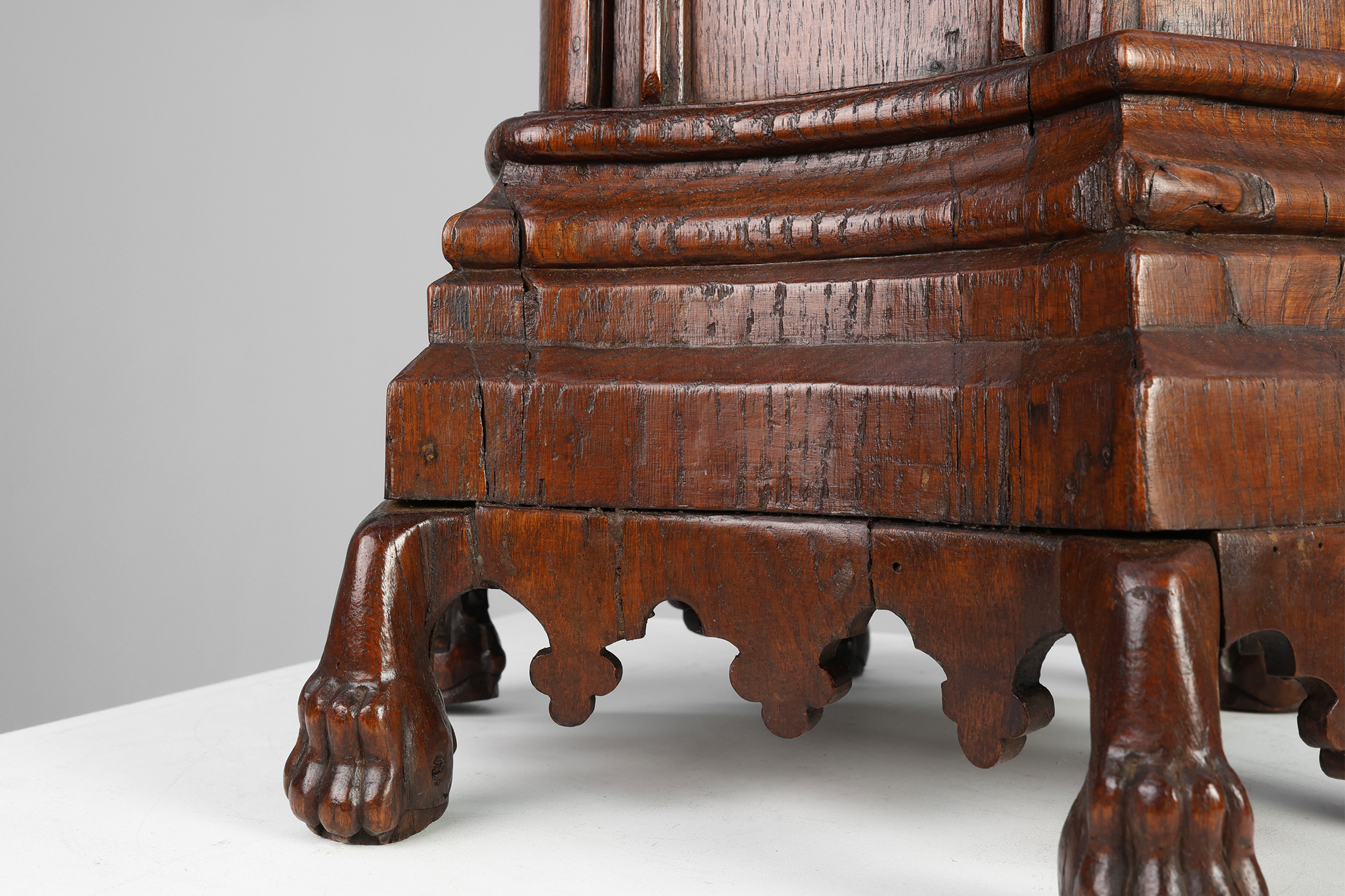 Neo-Gothic Oak Umbrella Stand with Sculptural Carving, France, 19th Centurythumbnail